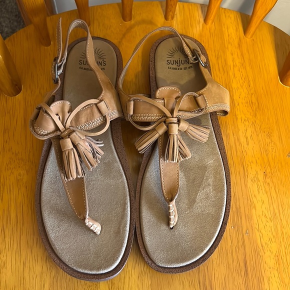 sunjuns Shoes - Like new!!